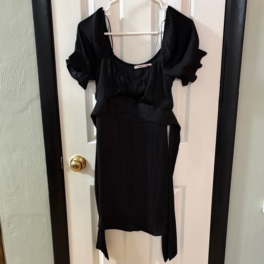 Miami Black Garment with Ribbed Detail